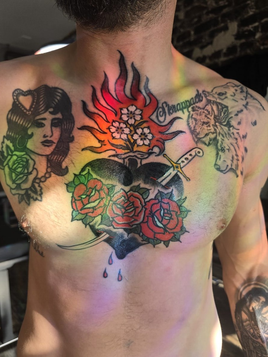 Shervin tattooing at his San Francisco studio